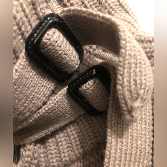 SOLD!! Burberry wool cashmere blend belted sweater cardigan L - Picture 9 of 12